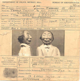 Illustration for article titled Vintage ventriloquism portraits were incredibly unnerving